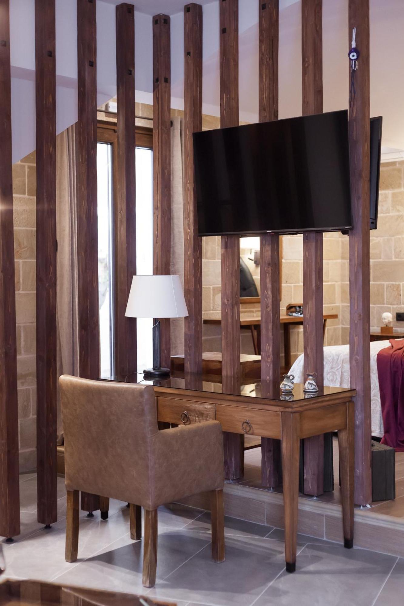 Utopia Luxury Suites - Old Town Rhodes City Exterior foto